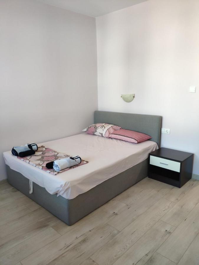 Liliya Apartment Плевна Экстерьер фото